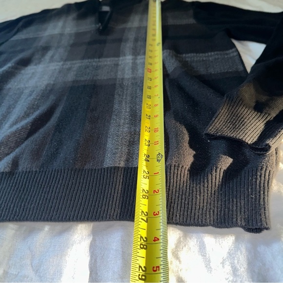 Bundle of 2 Men’s Sweaters- medium - Picture 8 of 12